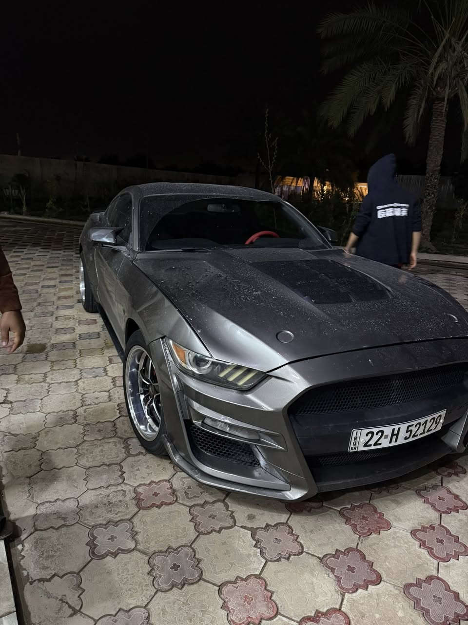 موستنك 2017 🐍 
 محرك v6 3.7🐎
لون رصاصي فيلي ☑️
رقم اربيل سنويه بأسمي ✔️
ممشه السياره 91 mi 
(السياره عليها ادامه كامله )♦️
ومحدثه دعامية وبنيد شيلبي 
ويل ويلد وتخم تايرات جدد🛞
داخل كاربون احمر 
كامره خلفيه 
حساسات خلفيه
دفيوزر شيلبي 🔥
يدات كابرون + كفرات مرايه كاربون
صدر كامل امامي خلفي جديد
عدسات عالي ناصي ليزريه 
لدات متغيره عمل درجه أولى تحكم على طريق الموبايل 
السياره عدت صبغها عام للجماليه لان جان الصبغ تعبان
مصروف على السياره كلش اهواي وناصبه نصبه حلوه  
وبالعافيه على الياخذها 
بيها سونار قبل يومين مسوي يعني حته سونار متحتاج اسوي 
( السعر 115 ) 🔴
الموقع بغداد 
*********** غير متواجد تواصل فقط اتصال اخوان
