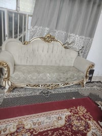 كنب • صالون