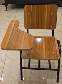 استولات جامعيه • ٢٠قطعة • كالجديد