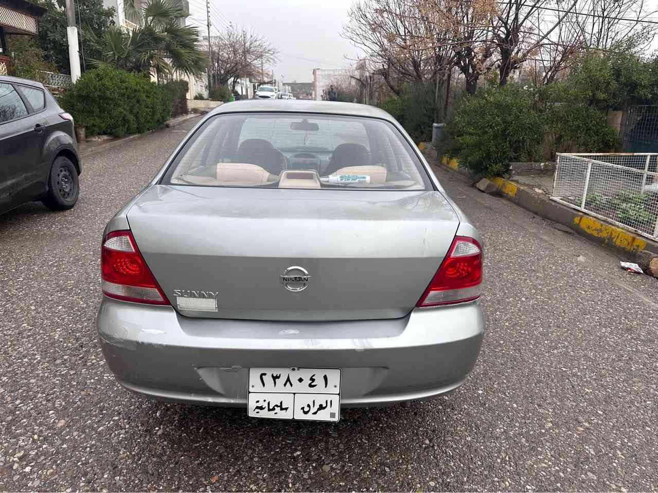 نیسان  صه نی کۆرئ مۆدێل ٢٠٠٩ ناو زەرد .دووپارچە بۆياخ بۆنیت و چاملخی لای سەکن. تۆزێک کاڵبونەوەی هەیە. سەنەوی تا ٢٠٢٨ تازەیە. ٨٢ گەڵا و معامەلە.
***********
*********** كويسينجاك, أربيل
