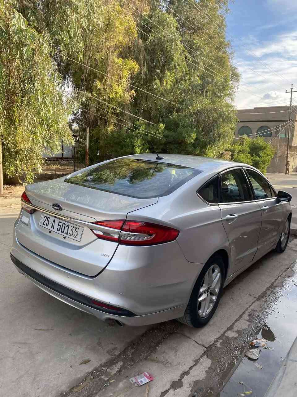 سلام عليكم
للبيع
🔷️فورد فيوجن 2017
🔷️فئة se كأنما فول مواصفات عدا الفتحة
🔷️ محرك المرغوب 4 سلندر 2500 تنفس طبيعي 
🔷️لون حلو المرغوب رصاصي 
🔷️ كاميرا خلفية مع الحساسات
🔷️ 4 جامات اوتو
🔷️تبريد قطعتين
🔷️تحكمات سترين
🔷️ الگير ماوس المرغوب
🔷️ هاند بريك اوتو
🔷️ 3 شاشات الشاشة الوسطية 
🔷️ تحكم بالمقاعذ كهربائي
🔷️لايتات زينون
🔷️6 سماعات للصوت 
🔷️مواصفات se معروفة بعد
🔷️ ضرر جامغ سكن + باب سكن تبديل بلاد
رقم كركوك الماني. السعر 120 بي مجال  ***********
