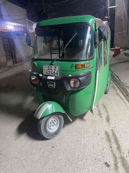 السلام عليكم تكتك للبيع موديل و٢١ شهر الثامن مكفوله كفاله عامه رقم وسنويه للستفسارالتصال على هاذ الرقم ***********
