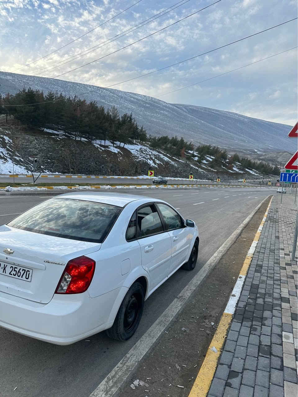 Optra 2012 
ئۆپترا ٢٠١٢ بۆ فرۆشتن 
سەیارەکە لۆک لۆکە ١٢٣ هەزاری هەقیقی رۆیە
بی بۆیاخ
١ جێ گچکە ساردەکوتە لەگەر هەندەک سندۆق
سعر ٨٩ مجال
*********** أربيل, العراق
