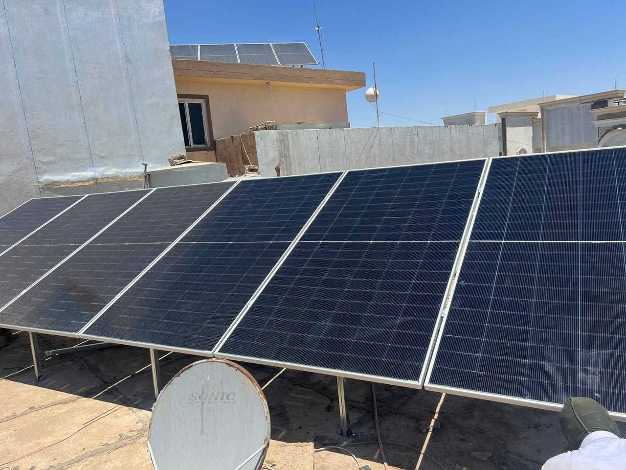 تم بعون الله تنصيب منظومة  طاقة شمسية  في قضاء طوز خورماتو  بواقع (14) امبير نهاري و (10) امبير ليلي 

تتكون المنظومة من :-

1- الواح نوع جينكو (725) واط عدد (6) الواح  ضمان (10) سنوات 

2- انفيرتر (6)كيلو واط 
ضمان (1) سنة نوع  ( فلستي  ) 

3- بطارية ليثيوم نوع ( فايف ستار   ) 
 (10) كيلو واط (51.2) فولت
  ضمان (5) سنوات

4- بورد مع قواطع AC و DC مع اسلاك الواح 6 ملم DC
ومن الله التوفيق 

ملاحظة / توجد لدينا كافة انواع واحجام  المنظومات  مثلآ
8 نهاري  _8 ليلي
12 نهاري - 12 ليلي
15 نهاري - 15 ليلي
20 نهاري - 10ليلي
وكذلك بقية الاحجام حسب حاجة وطلب الزبون وبضمان حقيقي فعلي 

يوجد نقدآ وبالتقسيط
العنوان / طوز خورماتو - مجاور مطعم وكباب عزيز

***********
***********

زورونا وستجدون مايناسبكم 🌹
