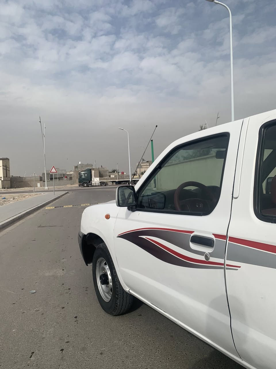 سلام عليكم نيسان بيكم2012مكفوله ماعده باب تبديل رقم ادهوك جديد بسمي السعر120 رقمي***********
مكاني البصره الزبير
