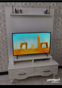 ميز تلفزيون • خشب ايطالي • بصرة