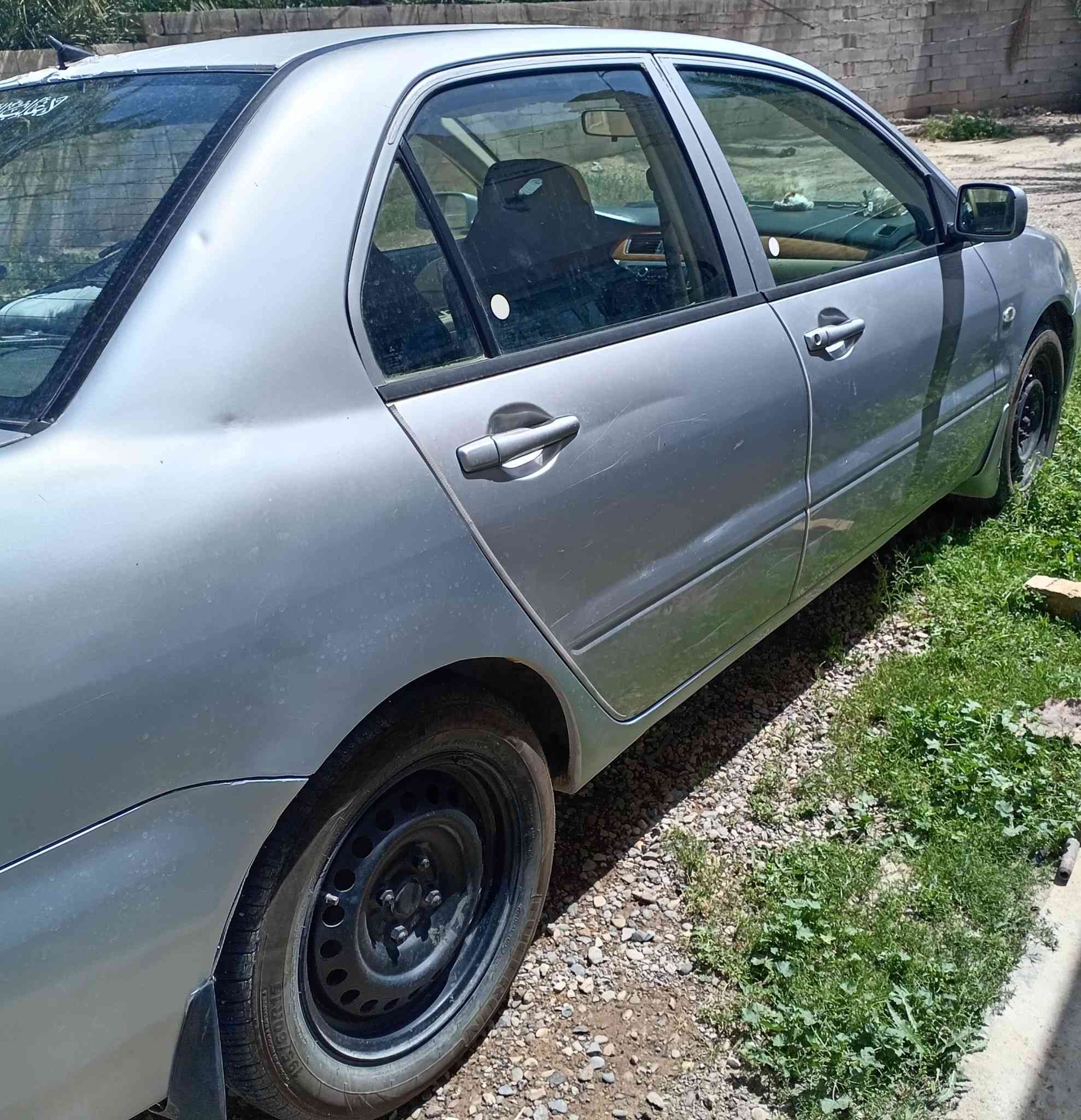 لانسر 2011
للبيع
76 و بيهه مجال
رقم صاحبهه 
مكلف بالنشر *********** 
مكانهه ديالى بعقوبة
