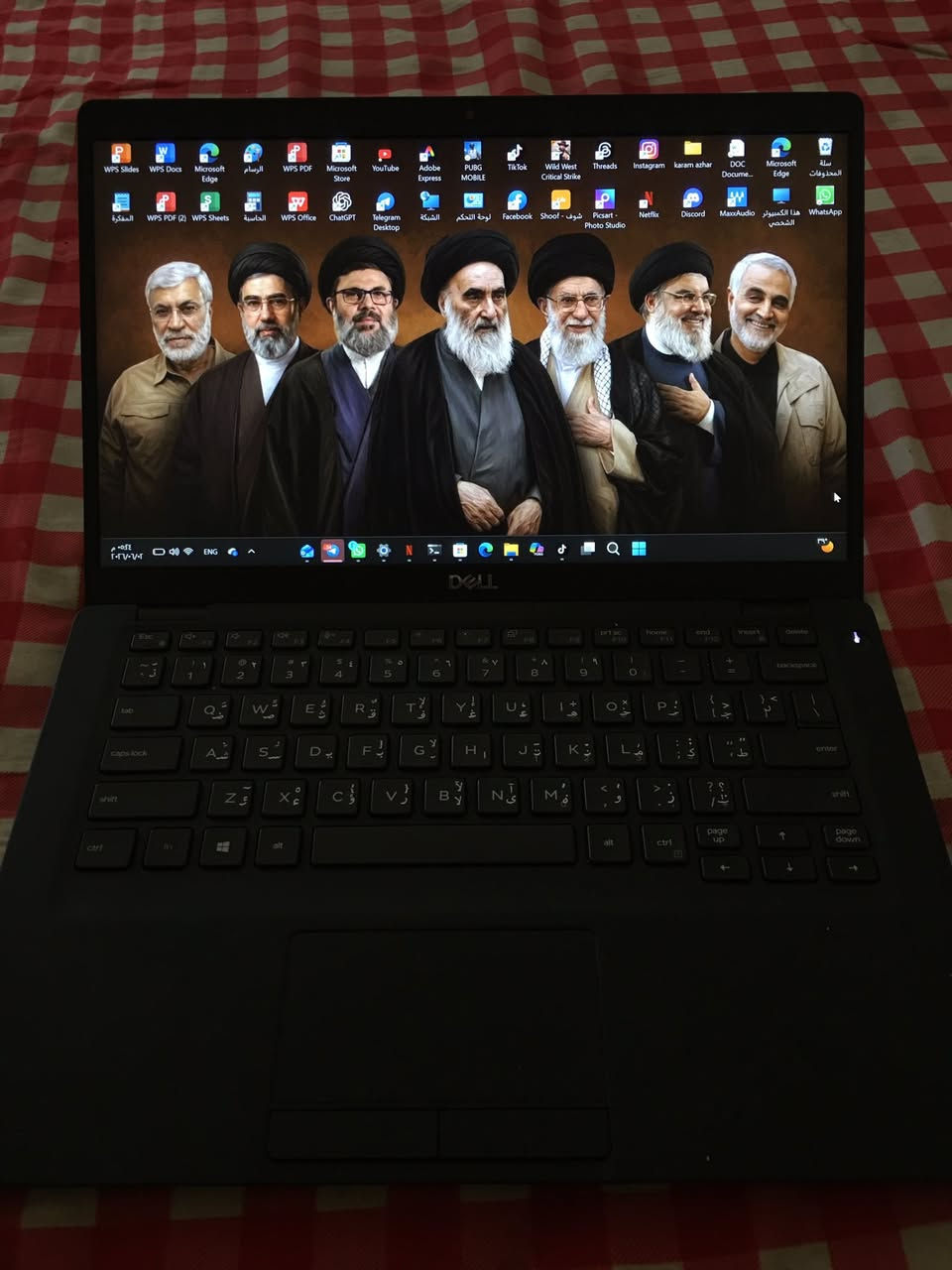 حاسبة Dell 5400
حاسبة Dell طراز حديث تفيدك بالدراسة وبالمونتاج وبالالعاب نضامها ويندوز 11 عربية بالكامل من كيبورد عربي وداخل عربي 

المعالج Intel(R) Core(TM) i5-8365U CPU (1.90 GHz)

ذاكرة RAM المثبتة ‏‏8.00 غيغابايت

بطاقة الرسومات Intel(R) UHD Graphics 620 (128 ميغابايت)

مساحة التخزين استخدام 238 GB

نوع النظام نظام تشغيل بإصدار 64 بت ومعالج يستند إلى x64

  11 Pro Windows : احدث اصدار

سعر اللابتوب : 260 الف دينار فقط 

النضافة : 100‎%‎ 

ملحقاته : حقيبة ضهر خاصة - ماوس - شاحنة 
 
للتواصل ***********
