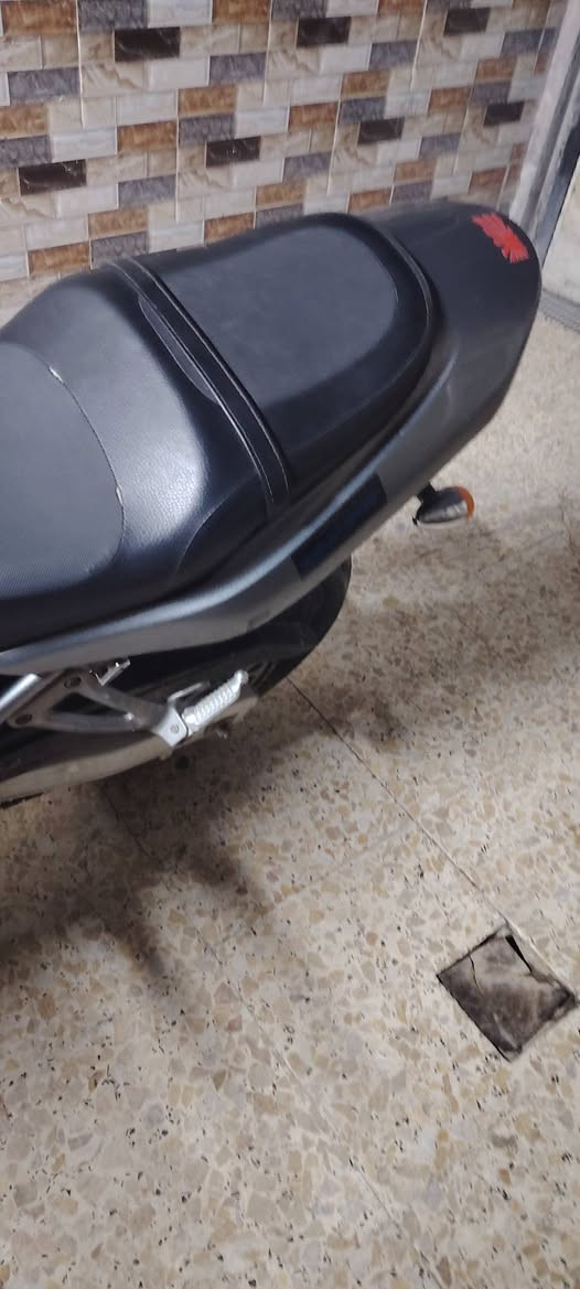 سلام عليكم دراجه بطح بانده ربع مكفوله من كلشي دراجه فول نضافه شلعه معدل فول مكاني بغداد ام الكبر سعر 10 ورقات وبيها مجال رقم الهاتف ***********
