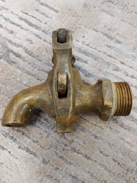 حنفية نحاس • وزن ثقيل • انتيك قديم