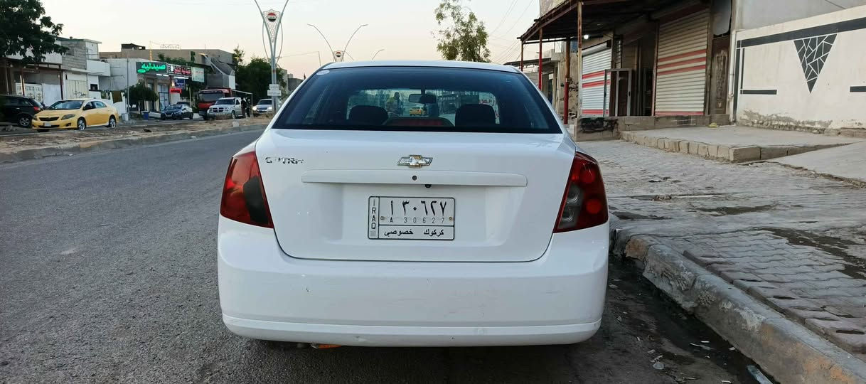 اوبترا مؤسسة 2005
سيارة على وضع الشركة
بدون حادث بدون صبغ كلها على بلاد
 تبريد ثلج محرك شرط 
سنوية جديدة لل2031 بأسمي بطاقة بانزين
سعره ٧٢
كركوك 
*********** Singapore
