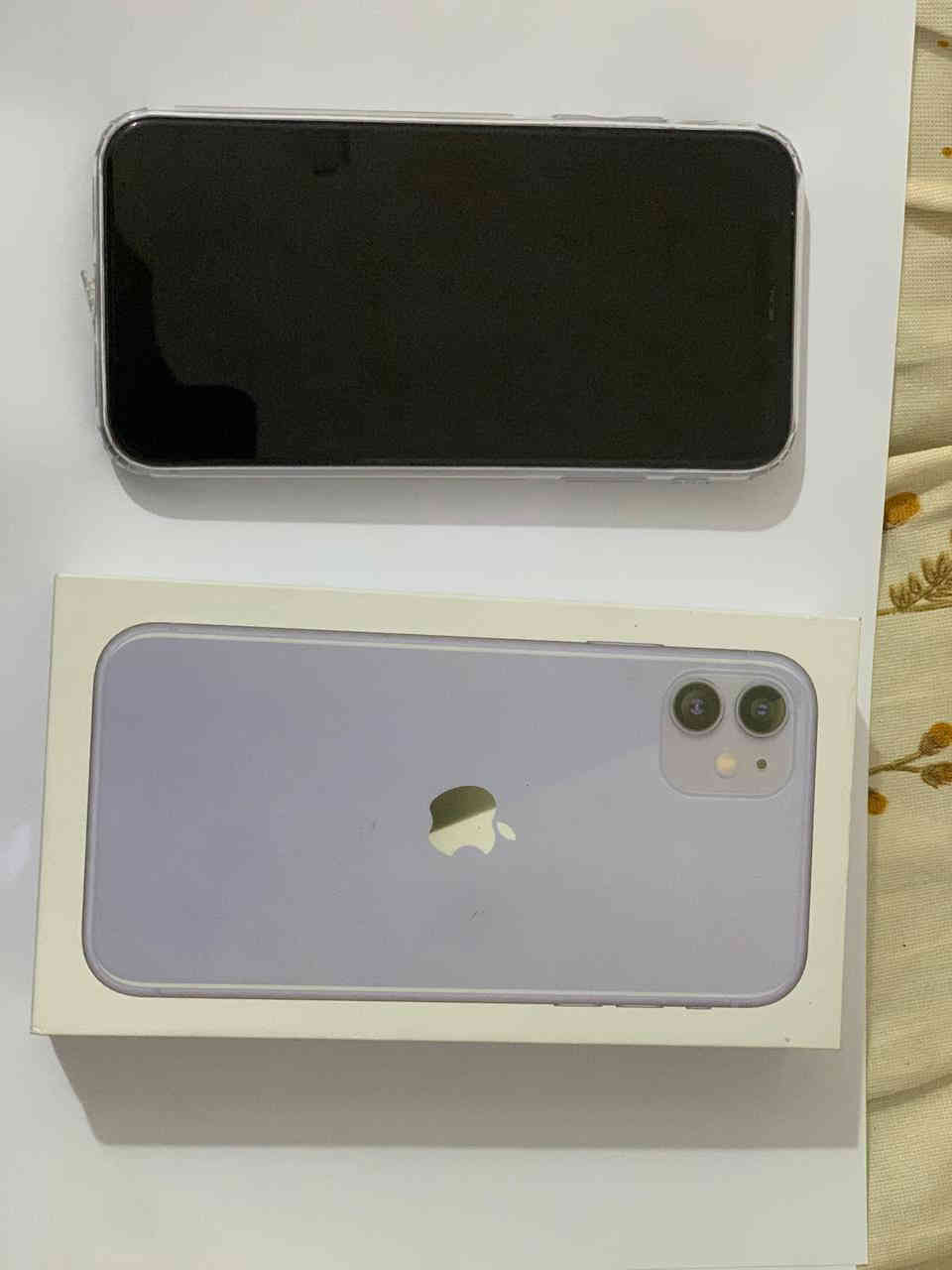 سلام عليكم تليفون 11عادي الجهاز نضيف ما مفتوح ابد البطاريه 85اي ضرر ما بي السعر 300التواصل قفل  أي مجال ما بي رجاً اتصلو وعدم المراسله ***********
