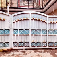 البيع طول 4متر ‏‪07739046461‬‏