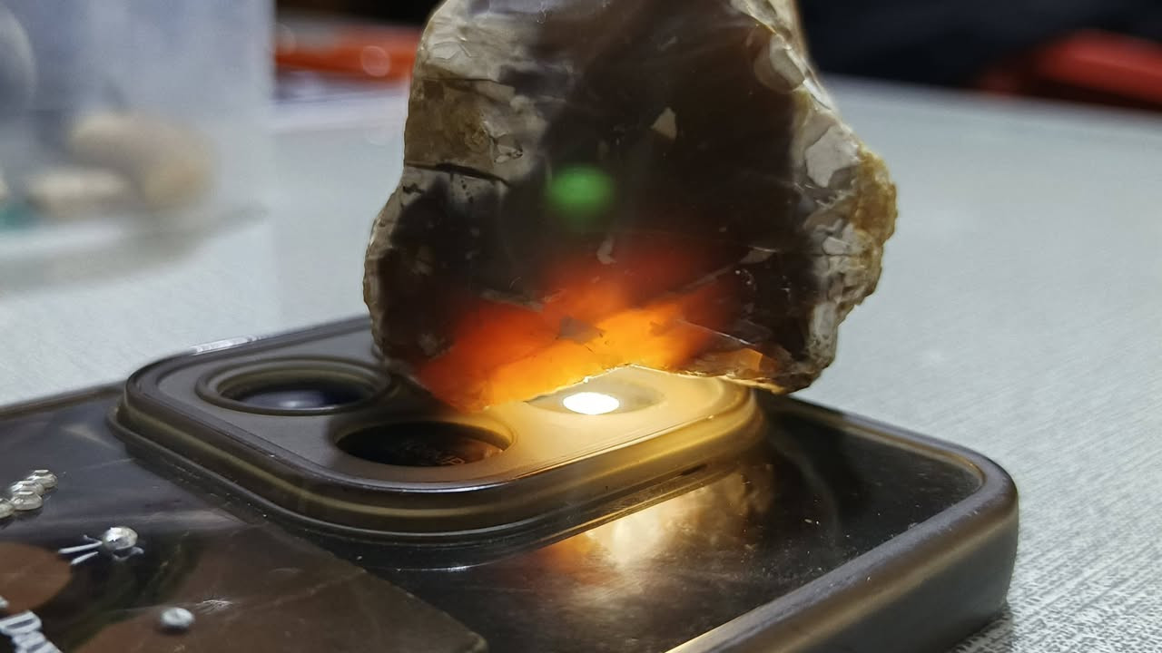 عقيق عراقي طبيعي 100/100
نادر
للبيع يحتاج فقط جراخه عند اهل الاحجار يطلع بي تقريبا 4 فصوص يوجد توصيل لكل محافظات العراق السعر خاص


**إذا كنت صاحب هذا الإعلان وتريد حذفه لأي سبب، رجاءا أرسل رسالة إلى الدعم الفني**