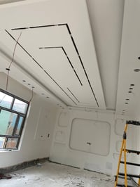 مو كل ديكور ينجح…  الناجح هو اللي ينعمل بإتقان ❤️  نقدّم لك تشطيب يفرّ...