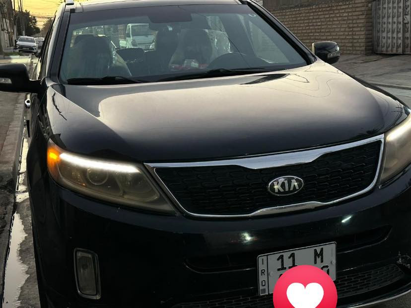 سلا عليكم سورنتو 6 فول 1/1 بسمي مكينه وكير مكفولات بيه تلاث قطع صبغ بدون دواخل عرضه 145. وبيه مجال رقمي 0775 267 7896 عنوان بغداد لامين الثانيه
