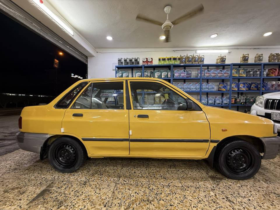 سايبا 2012سياره مكفوله من الضربه وتبديل فقط هلالات وذيوله معمره الباقي مكفول كير ومكينه مكفولات كهربائيات كلها شغاله تبريد شغال تخم تاير بيها درامشفت يطكطك الباقي جاهز باتريها جديد مكانها بغداد الحريه معروضه ب 29وبيها مجال قليل ***********
