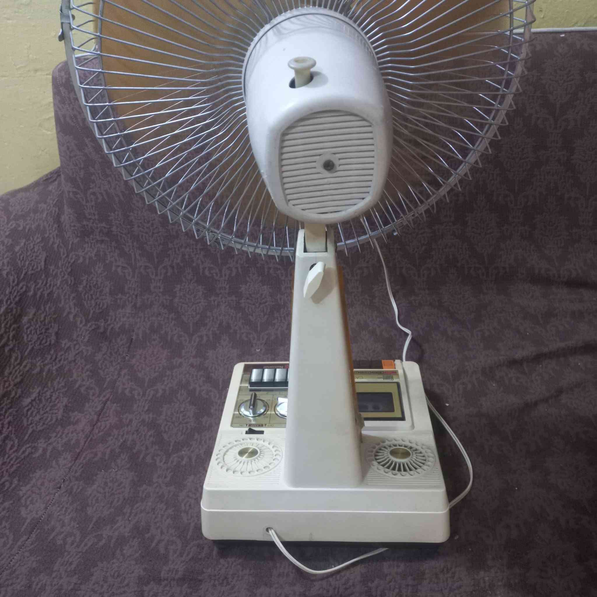 للبيع مروحه ام مسجل نوع ناشيونال ياباني نضيف عل بلاد


**إذا كنت صاحب هذا الإعلان وتريد حذفه لأي سبب، رجاءا أرسل رسالة إلى الدعم الفني**