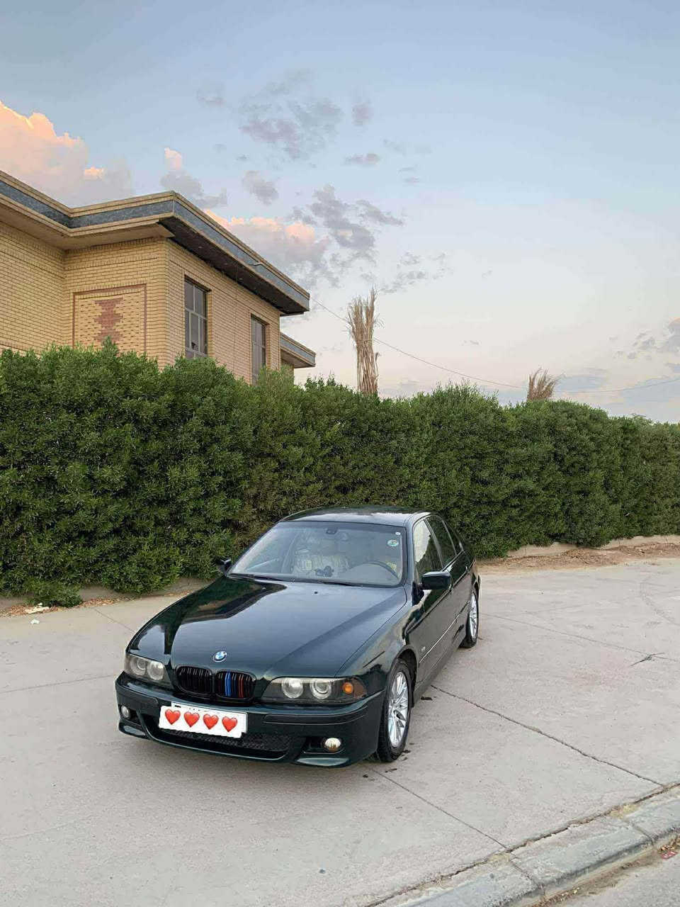 BMW  525   model 2002 
‎فول مواسەفات. ماشاللە لۆک دەبڵ دیجیتاڵ
‎سێ گێڕە (ئۆتۆماتیک ـ عادی ـ سپۆڕت )
‎بەسس سڵایت نیە 
‎گير و مةكينةي و تةبريد بةشةرت ٤تاية و ويلي لوكي لةسةرة  مةنةفست ئةسلي ٢٠٢١داخيل بوة. هةموو گياني بةشةرت.  سةياركة مالي دوستة بي مةسروفة
شوين هةولير
گؤرينةوةش دةكةم بةشتيك بةدلم بي
سعر ٦٩مةجاليكي كةم

بؤ پيوندي كردن تةنها لةوتساب
وتساب ***********
وتساب***********
*********** أربيل, العراق
