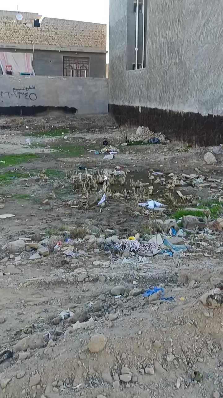 قطعة طابو صرف ركنية للبيع 10*10 بمحيزم 2 قرب شارع 100 السعر 67 للاستفسار الاتصال عالرقم فقط بلا مراسلة رجاءً ***********
