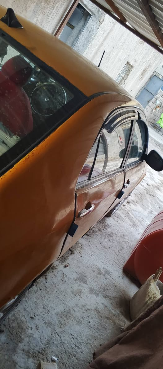 سلام عليكم للبيع اومراوس جيلي موبل 11 تكسي مكاني الدوانيه الحمزه الشرقي  مكينه بيه تنقيص وحداديه تعبانه السعر ٣٣ وبيه مجال للطيبين رقم 📱 ***********
