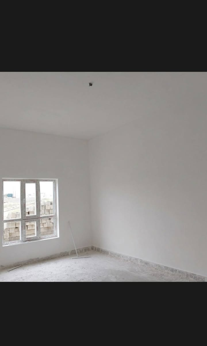 السلام عليكم ورحمة الله وبركاته كادر لبخ اسمنت وجص درجه اولى مكون من 6اصطاوات عمال 5بئداره وليدخليل شغل شوف العين رقم الهاتف ***********ملاحضه الماعنده احنه حاضرين
