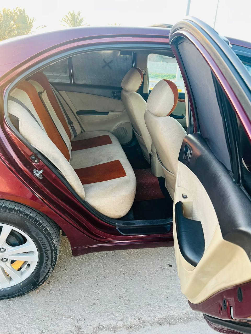 السلام عليكم سوناتاخليجي للبيع فول محرك شرط كير شرط تبريد صدر تخم تاير داخل خارج كله شرط السياره حلوه ونضيفة بيهة باب تبديل نفس اللون رقم صلاح الدين بسمي //مكان السياره تكريت /***********
