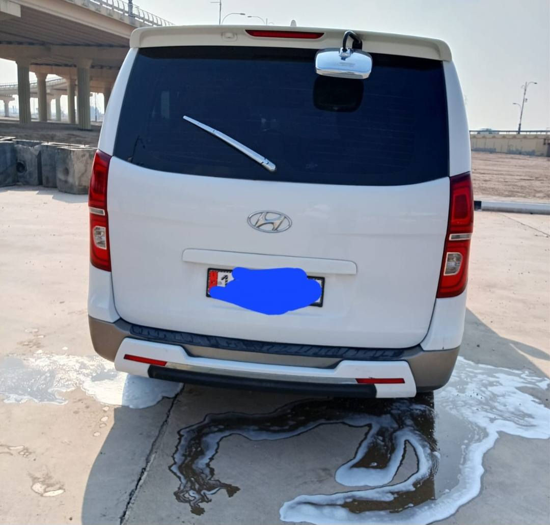 سلام عليكم ستاركس مديل ١٩ مفتوح ومحور ٧ سورنتو رقم بصره دولي بيه جويات بالباب مال السايق موضح بالصوره  والباقي كفاله من كلشي من مكينه وكير شرط السعر ٢٦٥$مكان السياره البصره
***********
غير متواجد على النت الاتصال فقط
