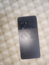 ريلمي • 110 • موبايل