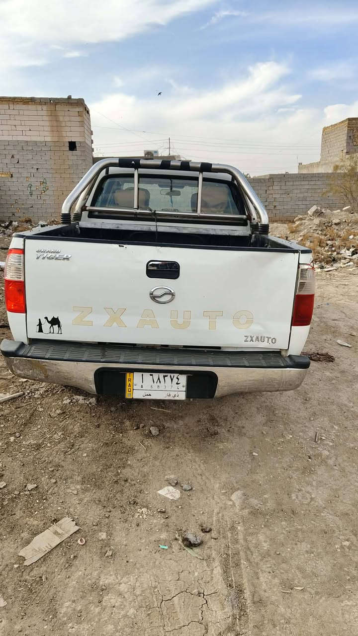 السلام عليكم
سياره سكاي للبيع موديل 2019
سياره جديده بيها طخات بصيطات كلش
سياره احله من الصور مال جناي حداديه جديده سنويتها صاقطه تجديد ومداور ثاني يوم سعر ٧٠ وبيها مجال بصيط رقم ***********
