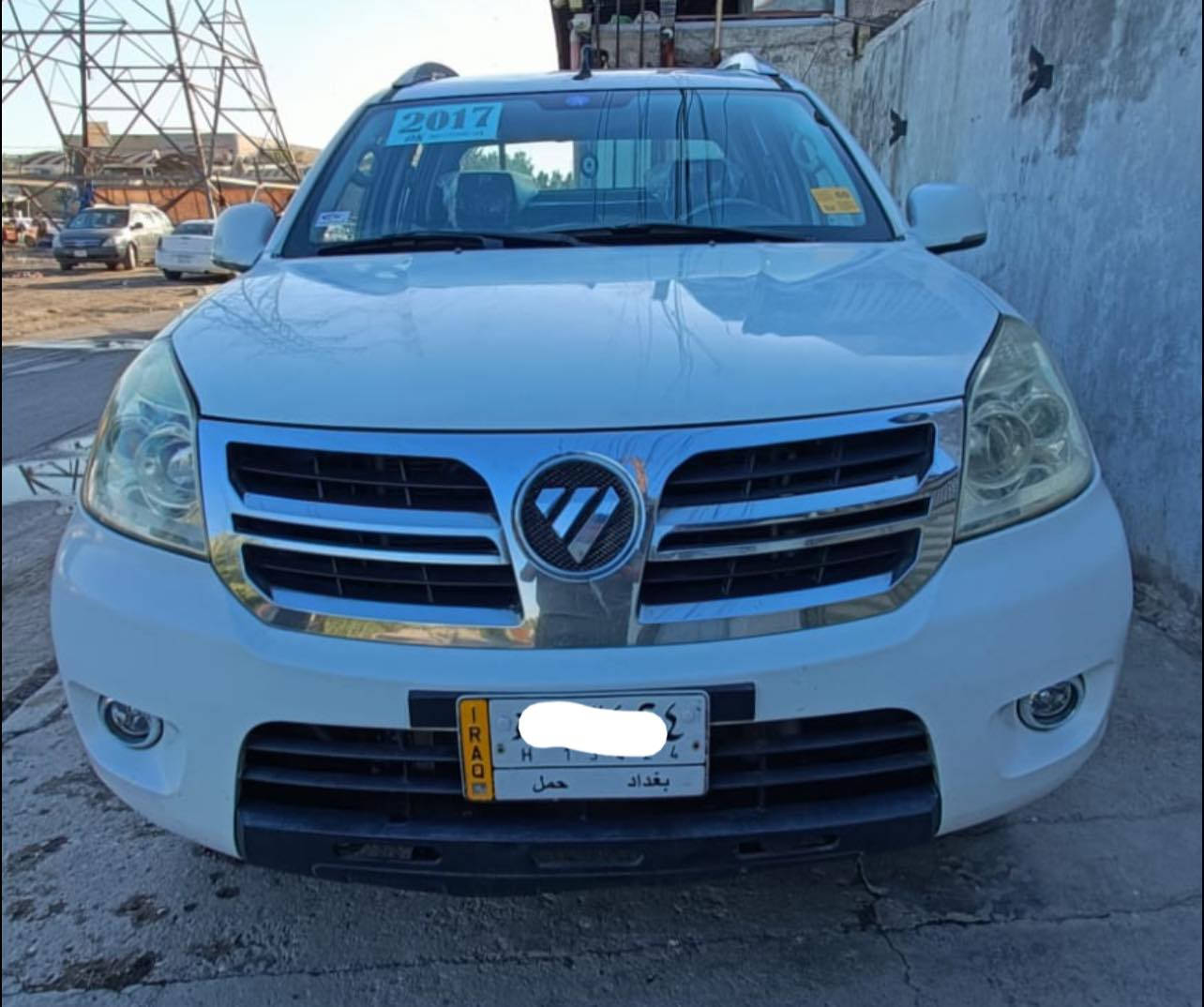 سلام عليكم بيكم فتون 2017 رقم بغداد
سياره جديدة وضع شركه كفاله عامة
سياره مال بيت ما متعوبه استخدام شخص واحد 
جاهزة من كل شي تخم تاير تبريد ثلج 
محرك وكير وصدر اكسن مكفولات
ماناقصها برغي جاهزة من كل شي على آخر حبايه
مكان بغداد رقم الهاتف ***********
‏خط الثاني  ***********
