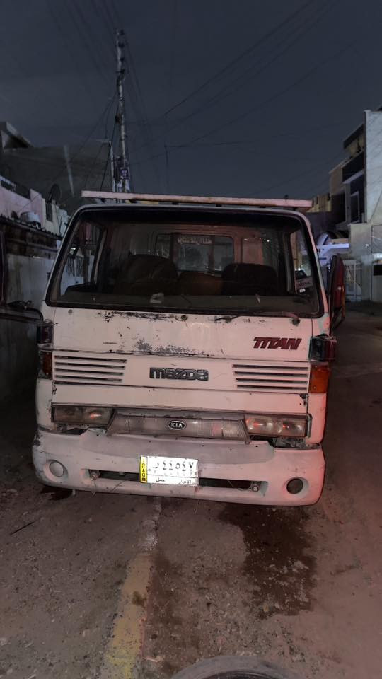 بيكم حمل مازدا للبيع
موديل 1992 
كير و محرك 3000 مال بنكو 
لون ابيض 
رقم رمادي تحويل ثاني يوم 
السعر 40 $ ورقة  
للاستفسار 
متواجد فقط على الرقم اتصال او  واتساب موجود

مكاني بغداد 

0790 252 9543

0774 876 6680
