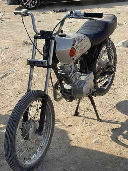 السلام عليكم انتنس للبيع سعر 500 مكلف بنشر رقم صاحب دراجه ‭0783 878 5213‬
