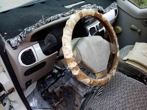 سلام عليکم سيارە هيفا للبيع موديل 2012 محرك لاسرف ولا بخار سعر 28 ورقە بي مجال مکان کرکوك داقوق ***********
