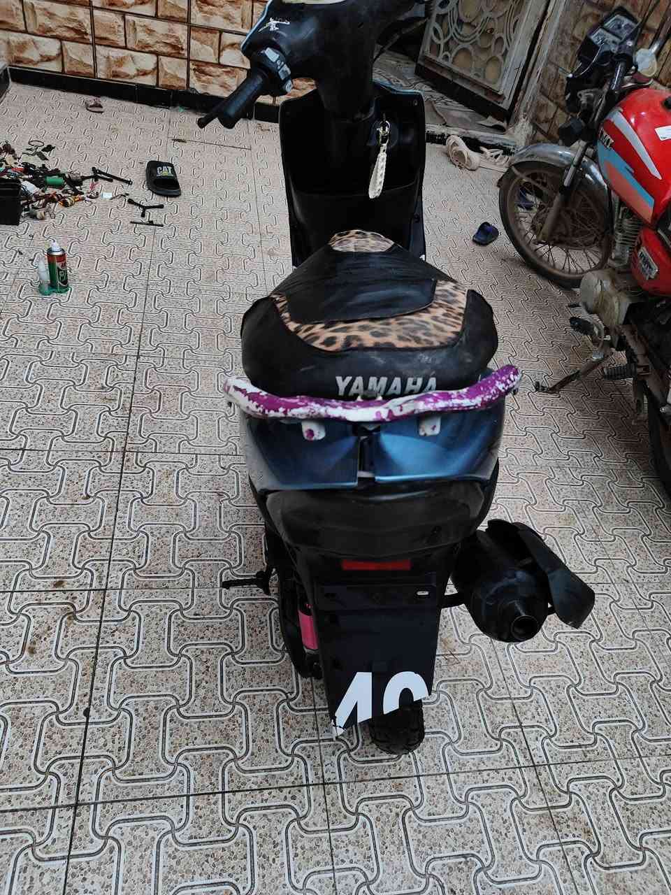 ماكس عدلة لبيع دراجة نضيفة نهضة تخبل بوشة 55تجفيت جديد السعر خاص رقظ التلفون ***********
