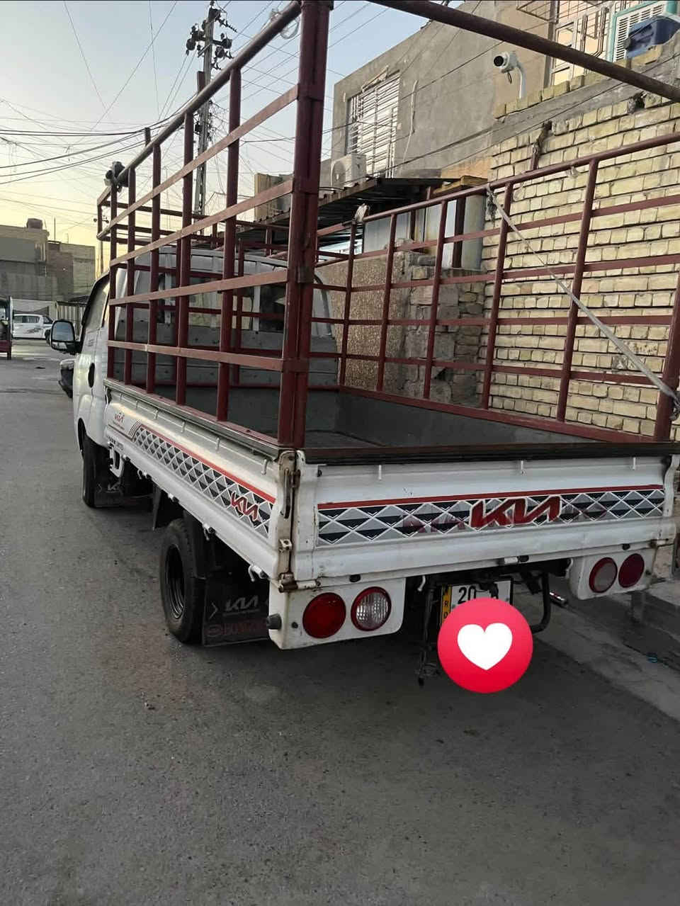 سلام عليكم كيا بنكو ٢٠١٥
سيارة ماشيه ١٤٧ 

كير مكينه  تبريد سيارة جاهزه 

رقم ديالى بسمي 

مكاني شعب 

مكينه ٢٧٠٠ 

السعر ١٠٧ وبيه مجال 

بيه بنيد فقط سونارهه موجود ويه صور 

للستفسار ***********
