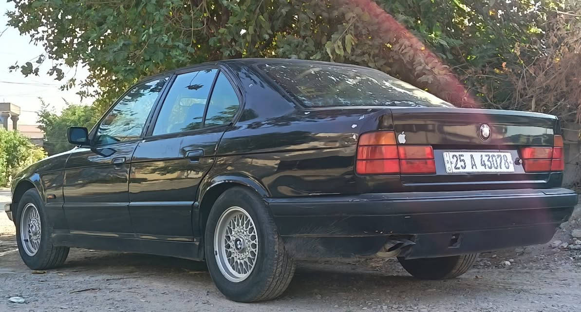 للبيع
Bmw 525 i
 موديل 1992
 كير الاوتوماتيك
لون اسود
رقم جديد الماني رقم كركوك 
سياره نضيفه مابي حادث بس يحتاج صبغ عام
سياره تبريته ثلج
سنوية الى 2030
مكاني كركوك 
سعر 50 ومجال 
***********
*********** واتساب على هذا الرقم
