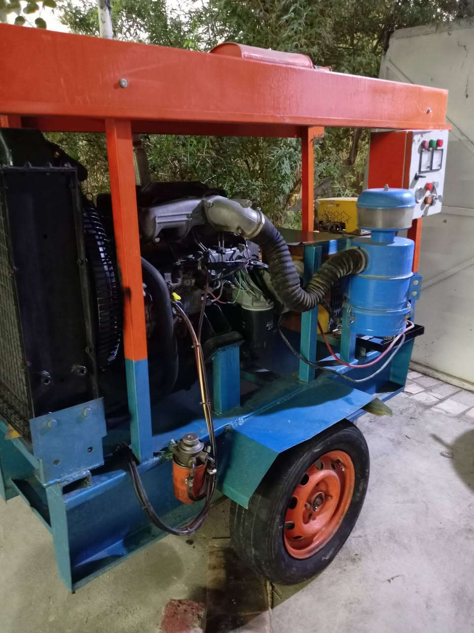 مولد كيا ٣٠٠٠ ثري فيز ٣٠ كيفي المكان ذي قار قضاء الشطرة للاستفسار
***********
