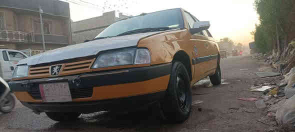 السلام عليكم بيجو Glx موديل2012 سياره جاهزه كير ومكينه جدد صدر امامي خلفي تخم تاير كهربائيات كله شغاله سنويه لل29 بيهه ضربه خفيفه بجاملغ لخلفي معدله ع بارد مكاني بغداد الشعب *********** السعر 28 وبي مجال قليلل
