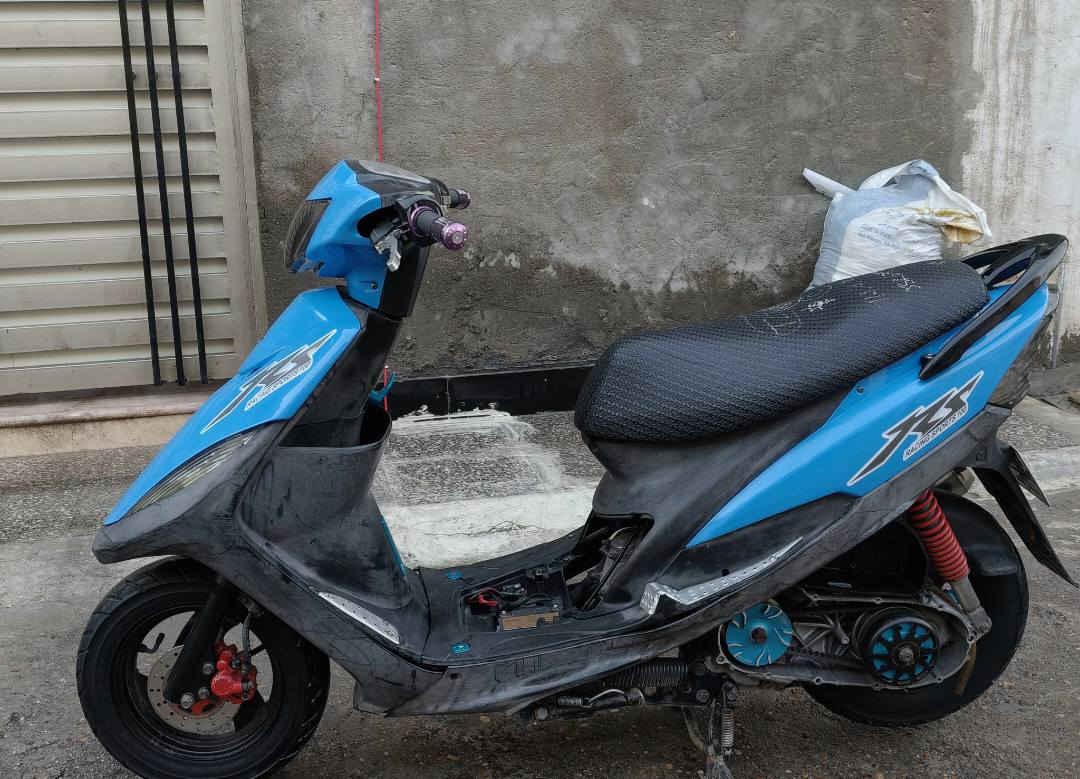 دراجه ماكس عدله للبيع كفاله عامه من التاير للتاير كربائيات وسلف كله شغال الدراجه بيها تزويد خارجي
قبل شاصي  
قبق فلاوين RGS
قطره دهن RGS
قطره اكسل RGS
 دشلي سرعة
ملقط امامي 
قبق عمبار 
بس بدون الكلجات والصالنصه موجودات البلاديات
السعر خاص الرقم ***********
