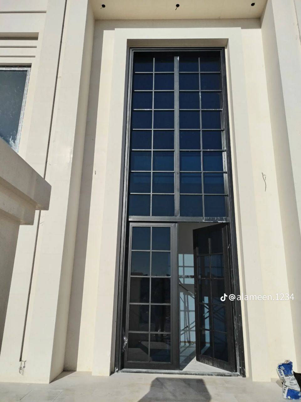 #معمل #حدادة #النور
لـعمـــل الابـــواب و الــمـحجـرات 

و الكــــتائب و القمــــريــات و الـقرمـيــد

 وكـــــافــة اعـــمـال الديكـــورات

 الحـــديديــة

هــاتــف  ***********  ~~~  ***********
