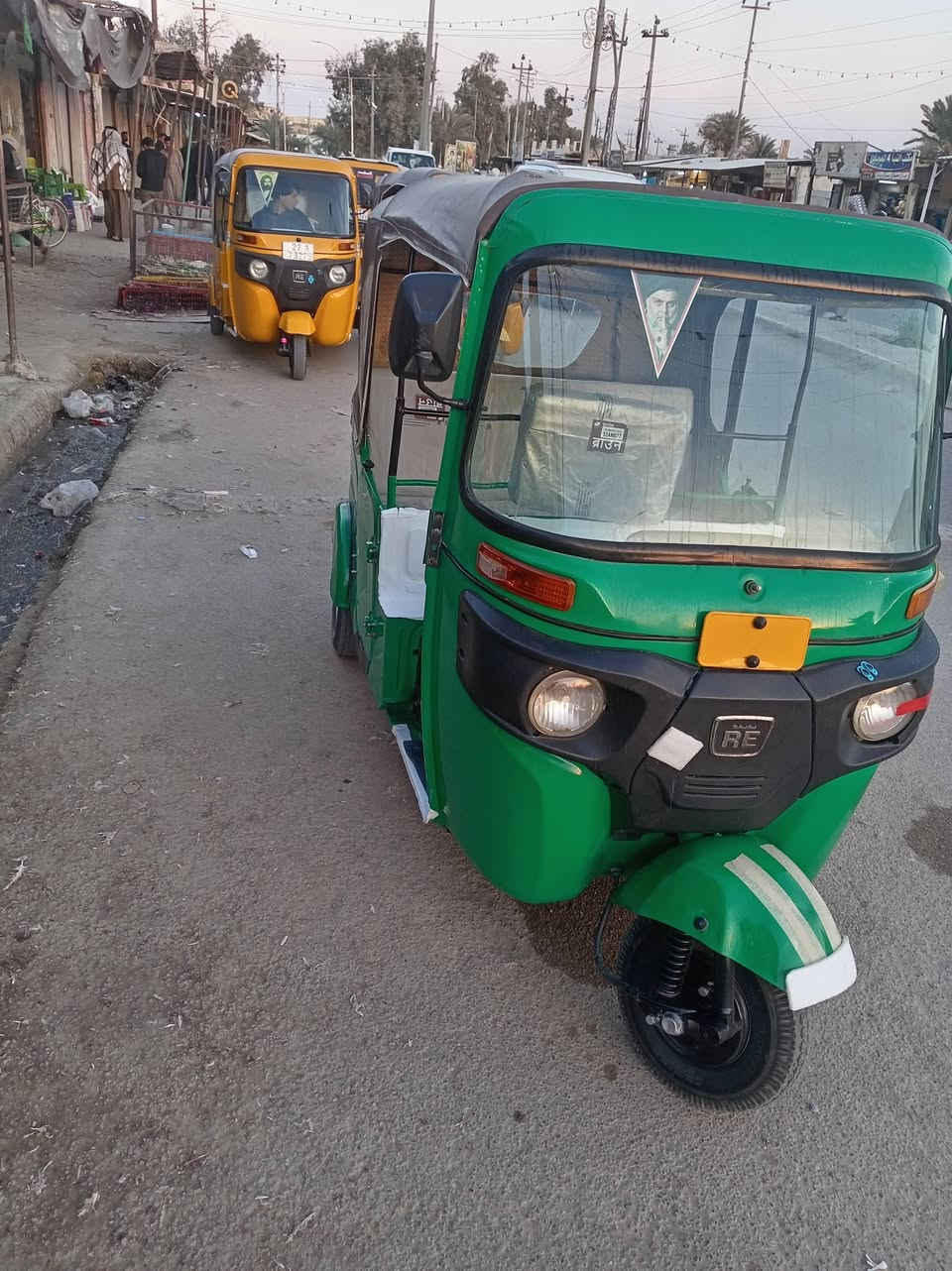 سلام عليكم تكتك البيع 22 كفاله رقم ذي قار مكان دوايه خابر وتدلل *********** سعر 8300
