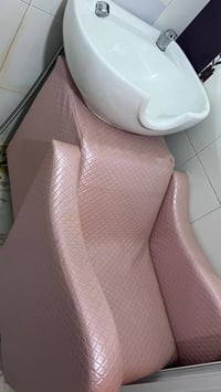 مغسلة شعر للبيع بسعر 75 الف في بغداد المنصور /07860006061