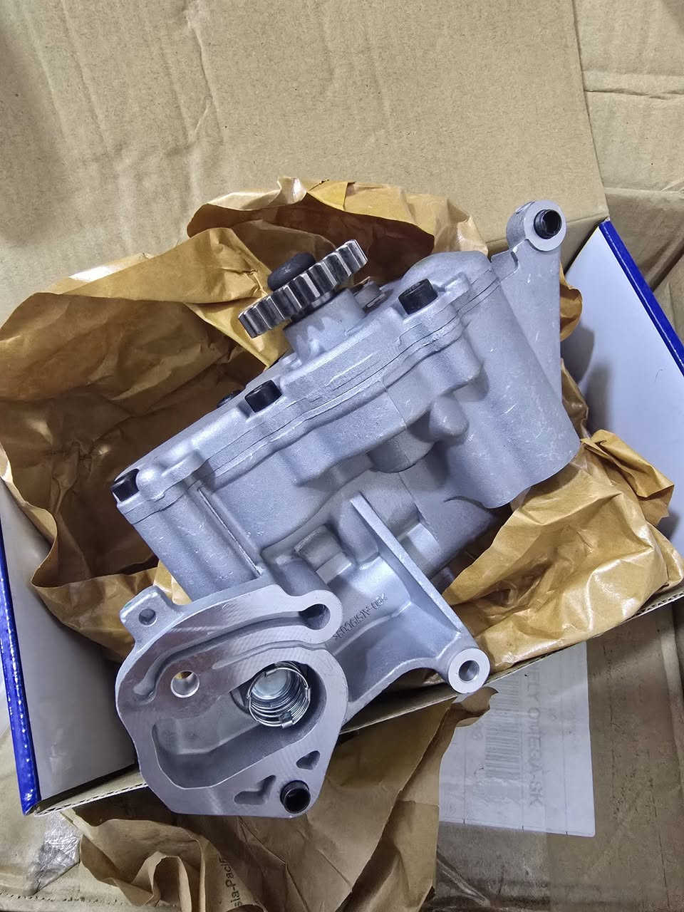 اويل بم مكنتي مريلي ايطالي ( انتاج الصين )
اماروك ، بيتل ، جيتا ، باسات ، تكوان 
واتساب ***********
او مراسلة بالمسنجر
