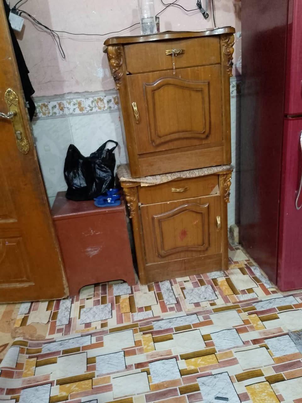 غرفا للبيع نضيفه ماناقصها اي شي سعر 700 وبيهه مجال لشراي مكاني كرمه علي حي الرساله


**إذا كنت صاحب هذا الإعلان وتريد حذفه لأي سبب، رجاءا أرسل رسالة إلى الدعم الفني**