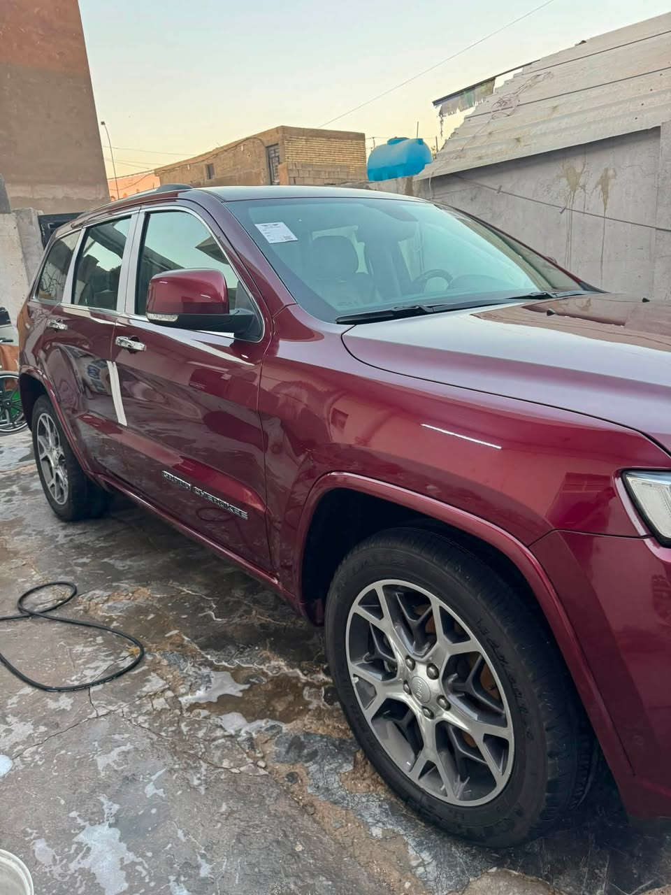جيب للبيع اوفر لاند 2019 خليجيه ماشيه 65 السياره نضيفه بيها شخوط بسيطه عنوان كراده 
فول مواصفات جكات كشنات تدفئه وتبريد كير مكينه السياره كفاله سعر 29 الف دولار رقمي ***********

