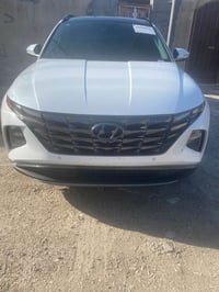 للبيع توسان هايبرد موديل 2024 فول مواصفات 07707856327