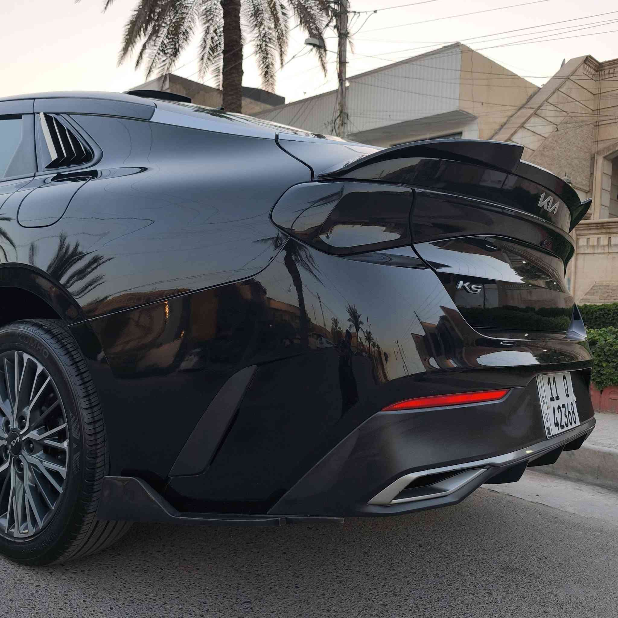 كي فايف 2022 فئة LX بـدون ايربـاك
رقـم بغـداد بأسمـي شخصيـآ
محـرك 1600 تيربـو 
عـداد المسافـة 37 mi

رادار امامـي/ نقـط عميـاء/ اوتـو هولـد / نظـام ABS / اوتـو ستـوب/ لايـت اربـع عدسـات / لد نهاري/ سايـد بريـك بصمـة / شاشـه كبيـره -كاميـرا دواره/ابـل كـار بلـي / اندرويـد اوتـو/ كـروز سرعـه/ تحكـم ستيـرن/ تبريـد بيانو/ اربـع مـودات قيـادة Normal-Smart-Custom-Sport

حادثهـا بسيـط جـدا حافـة البنيد موضح بالصور ومن أمريكا قطعتين كلير فقط بدون حادث ولاتبديل 

السيـاره جديـده بمعنـى الكلمـة داخـل وخـارج ترايهـا زيـرو تبريدهـا ثلـج وعليها اضافـة  كـت رياضـي شنايـزر

السعــر  163
للاتصـال ***********
مكانـي  بغــداد  السيديــة
