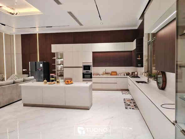 📍بغداد - الكرادة خارج - تقاطع المسبح - مجاور جوتن للاصباغ
📞 ***********
_____________________

كل زاوية بهذا المطبخ تنطق بالفخامة ✨
تصميم بخطوط عصرية ولمسات خشبية فاخرة 🍂
المساحات المفتوحة، الألوان الهادئة، والإضاءة الذكية تخلي كل لحظة فيه تجربة مريحة وراقية 💫
اختيار مثالي لعشّاق التفاصيل الهادئة والستايل الراقي 👌

#مطابخ #تصميم_مطابخ #ديكور_مطابخ #مطابخ_بغداد #مطابخ_عراقية #مطبخ_حديث #مطابخ2025 #افكار_ديكور #تصميم_داخلي #مطابخ #مطبخ_مودرن
