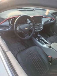 هاي لسياره اريدابيعهه بيهه عطل لرون يصعد ينزل ماعندي اصلحهه السعر85 مو...